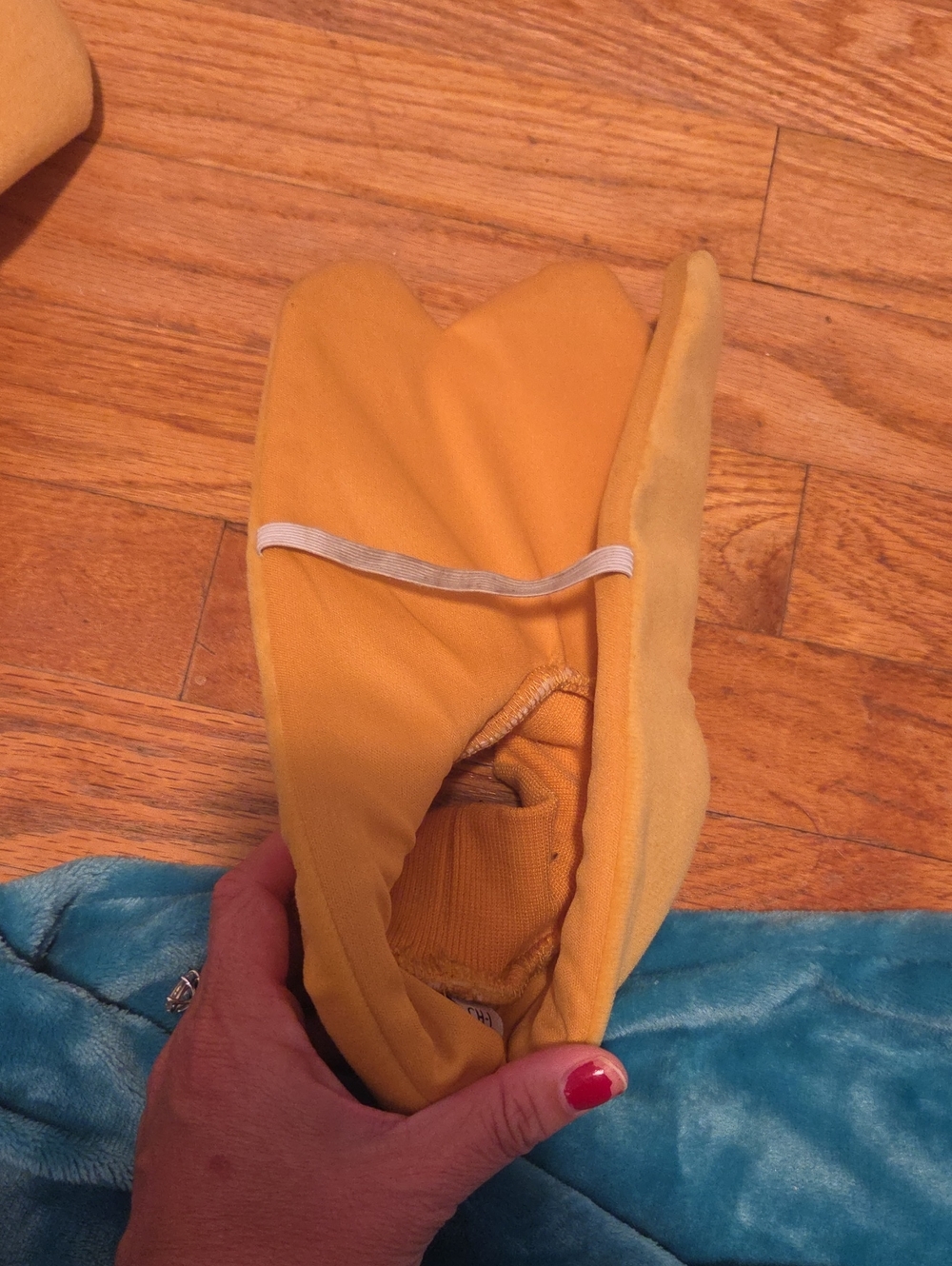 Halloween Costume Perry the Platypus Kid LARGE - Picture 9 of 10